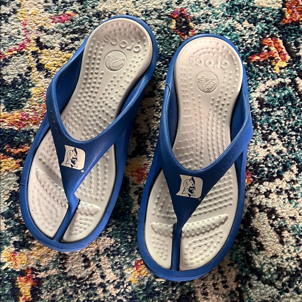 Duke university Blue Devils Crocs flipflops 🏀 🏈